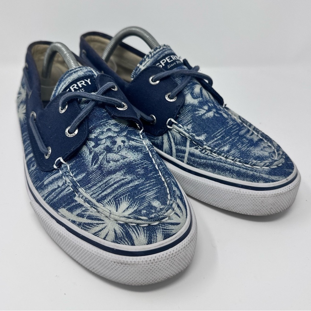 Sperry Men's Blue Boat Shoes size 10